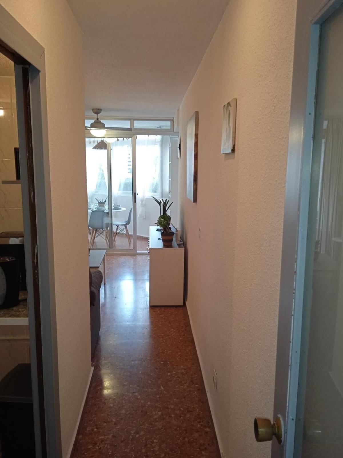 Edificio Gijon Newly Renovated Two-Bedroom Apartment Benidorm Bagian luar foto